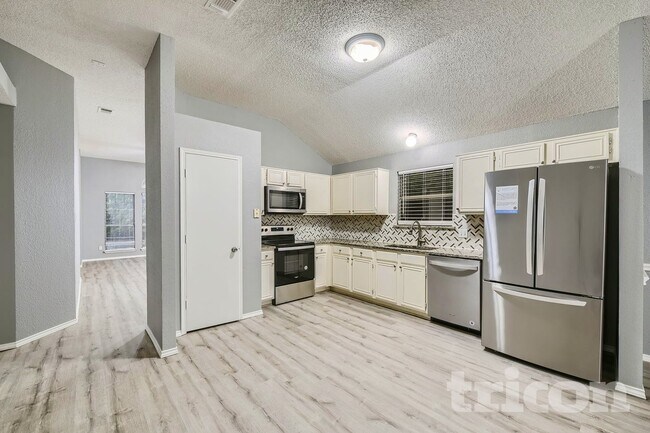 Building Photo - 3206 Weirgate Ct