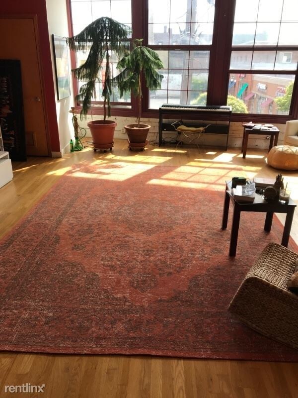 Foto del edificio - 3702 Payne Ave