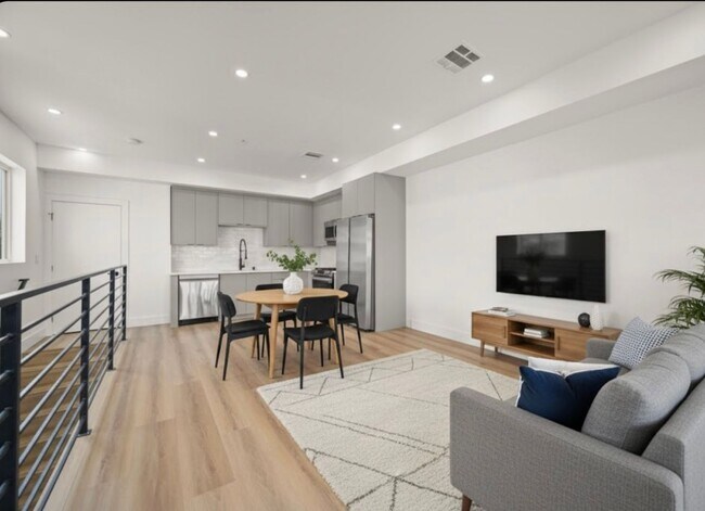 Foto del edificio - 910 N Hudson Ave