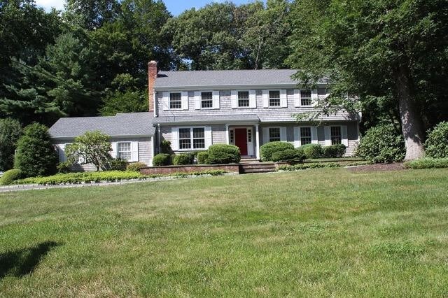 Primary Photo - 7 Sherry Ln