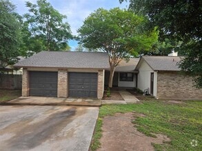 Building Photo - 1103 Westwood Dr