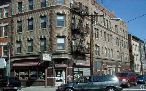 92 Pulaski St, Newark, NJ 07105 - Apartments in Newark, NJ | Apartments.com