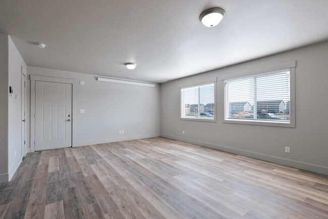 Foto del edificio - 5961 N Silver Fox Rd