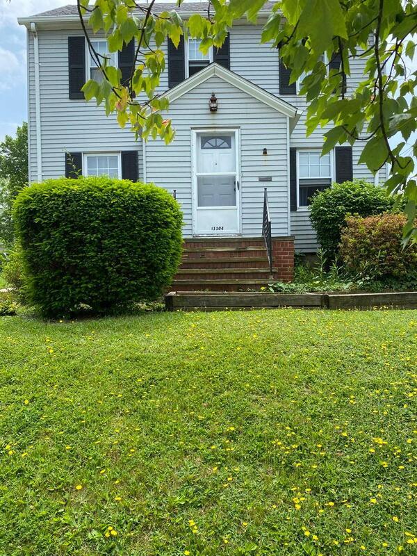 Foto principal - 11104 Lincoln Ave