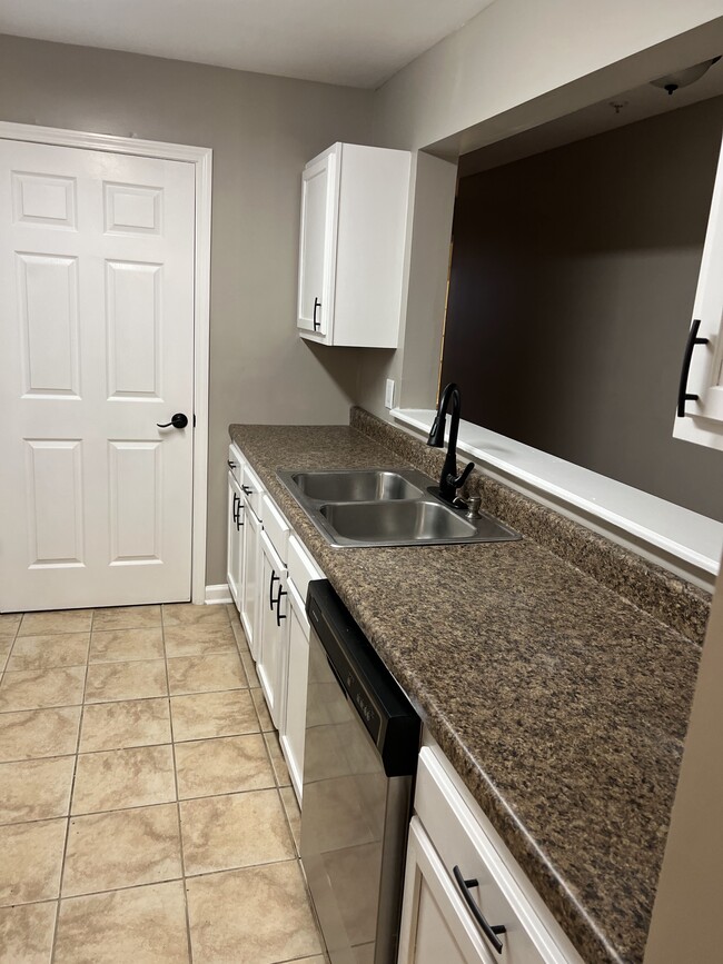 Kitchen View - 3227 Fairington Dr