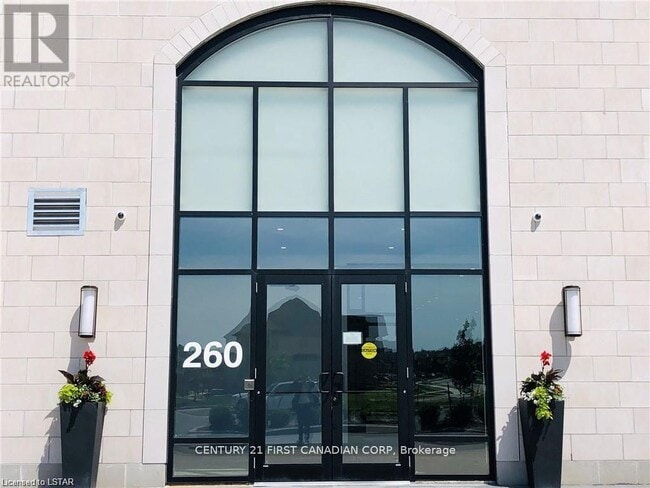 Building Photo - 260 Villagewalk Blvd
