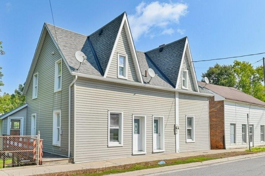 47 Union St, Picton, ON K0K 2T0 Townhouse for Rent in Picton, ON