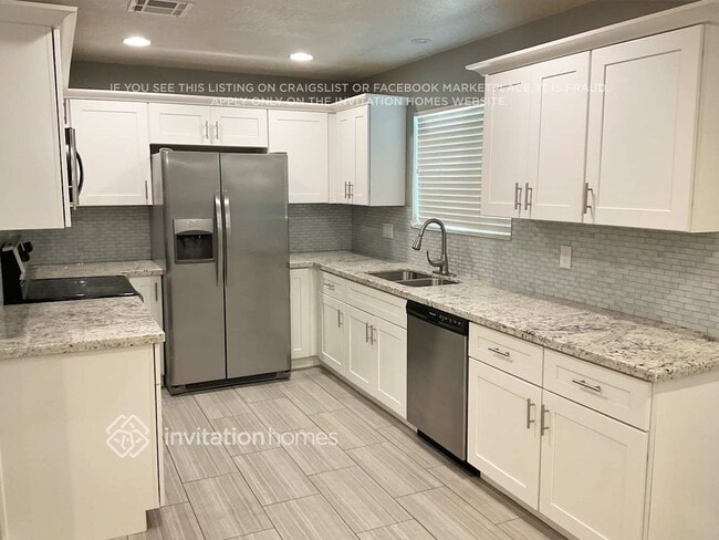 Foto del edificio - 8423 E Hubbell St