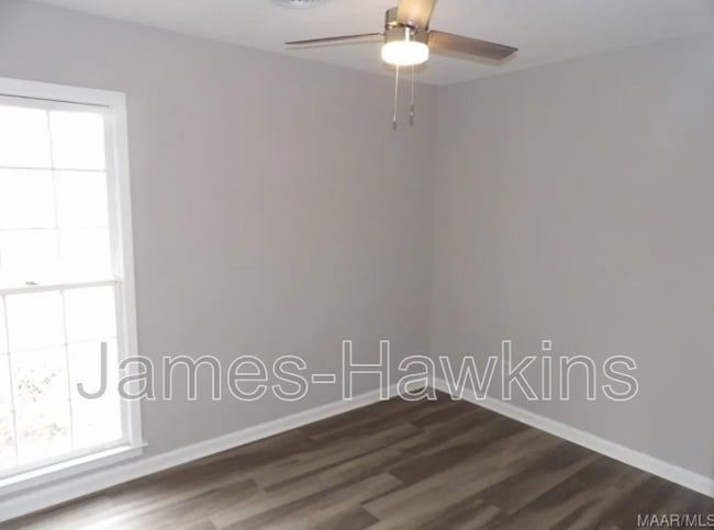 Building Photo - 441 Mulligan Dr