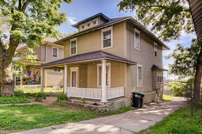 Foto del edificio - 307 N 31st St