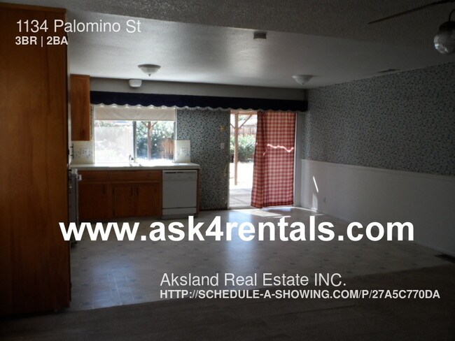Building Photo - 1134 Palomino St
