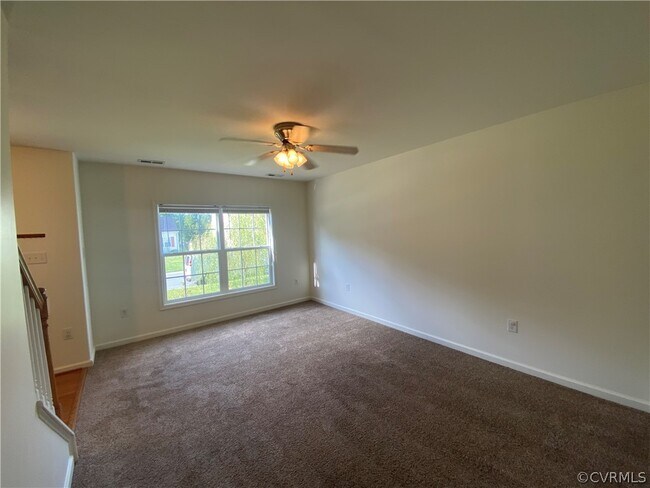 Building Photo - 13331 Castlewellan Dr