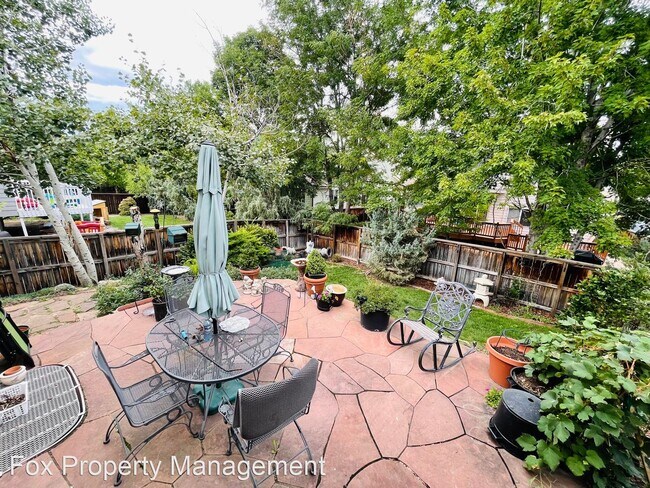 Building Photo - 4 br, 3.5 bath House - 815 Spyglass Circle