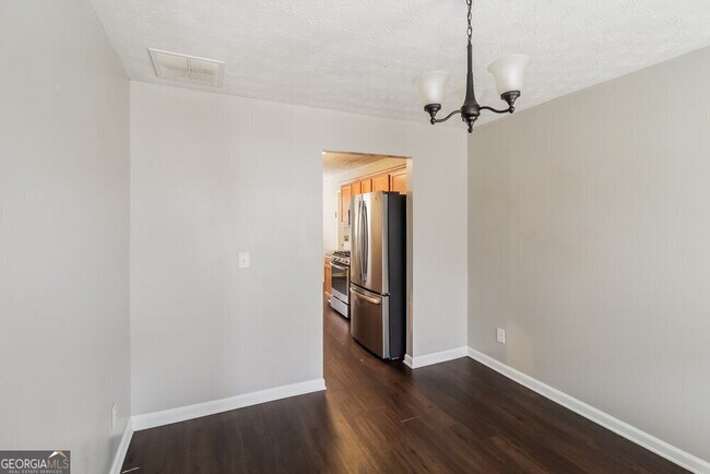 Foto del edificio - 3819 Bay Cove Tr SE