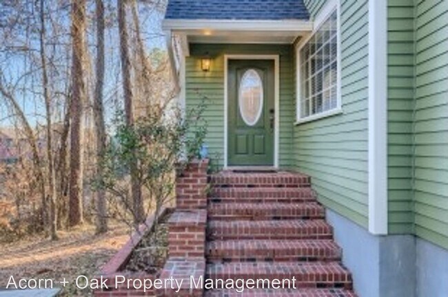 Building Photo - 4 br, 2.5 bath House - 1716 Chester Spring...