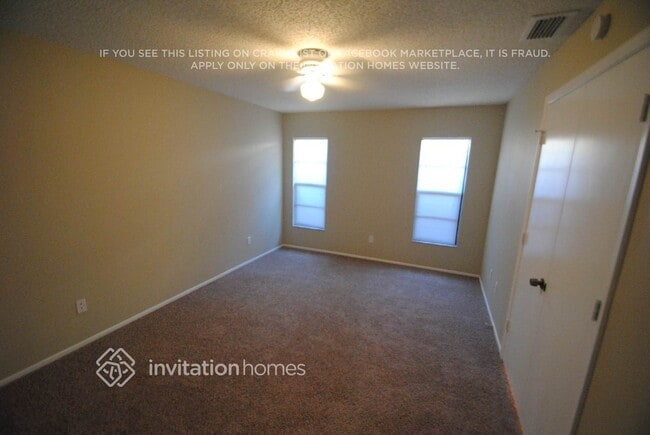 Building Photo - 8916 Bayaud Dr