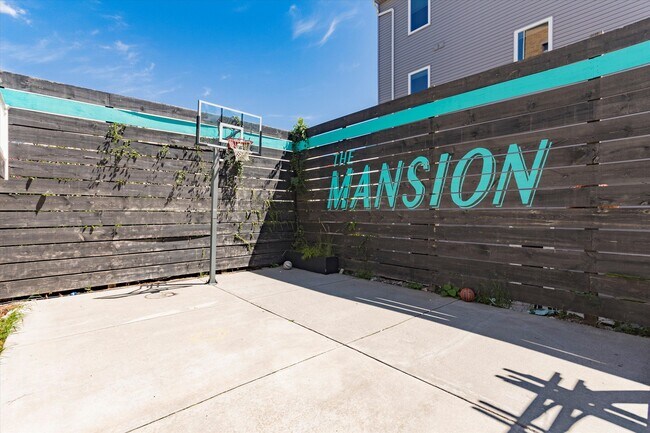 Foto del edificio - 1519 N 16th St