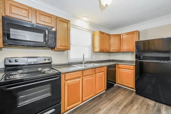 Foto del edificio - 4629 Dawnwood Dr