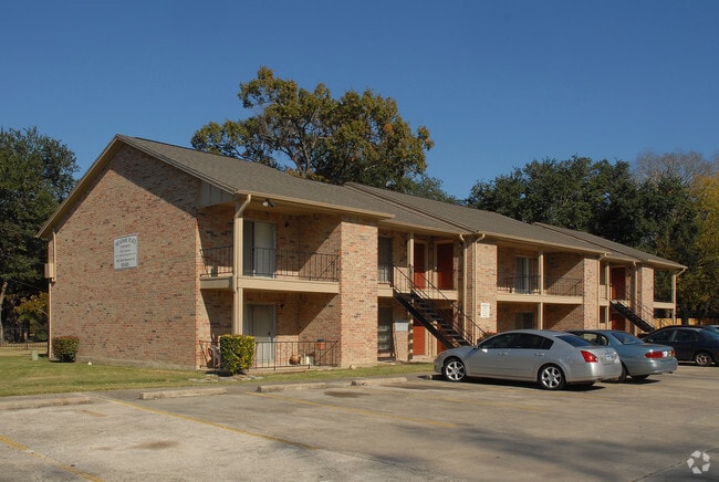 Building Photo - Treadway Place