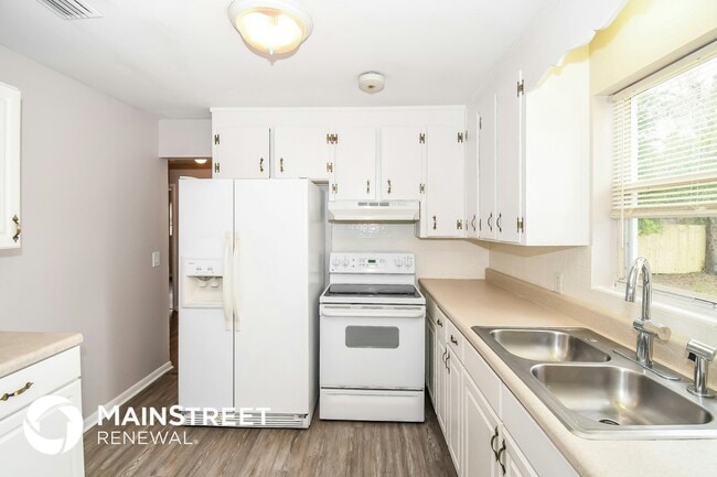 Building Photo - 7603 Quitina Dr