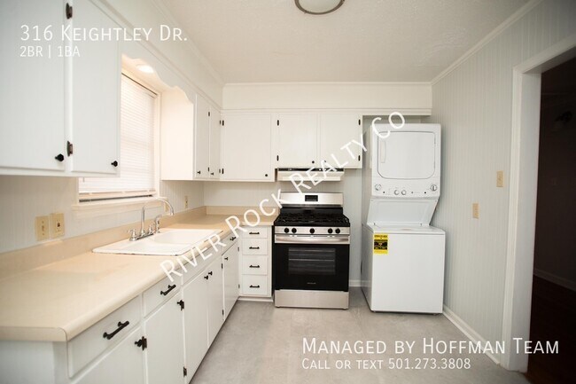 Foto del edificio - 316 Keightley Dr