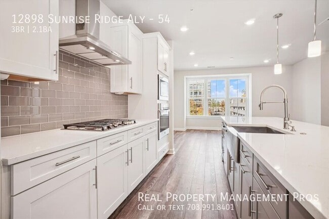 Foto del edificio - 12898 Sunrise Ridge Aly