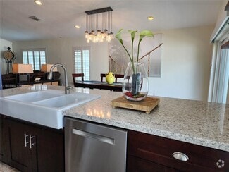Building Photo - 9871 Red Heart Ln