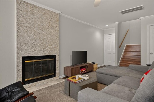 Foto del edificio - 3845 Ranch to Market Rd 2222