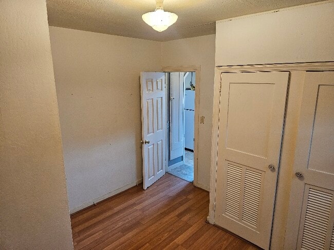 Building Photo - 3265 Hillview Ln