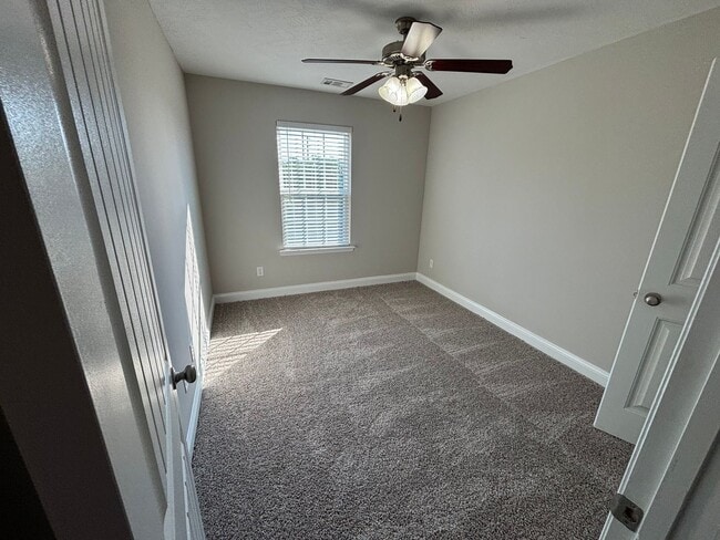 Building Photo - 723 Benelli Ct