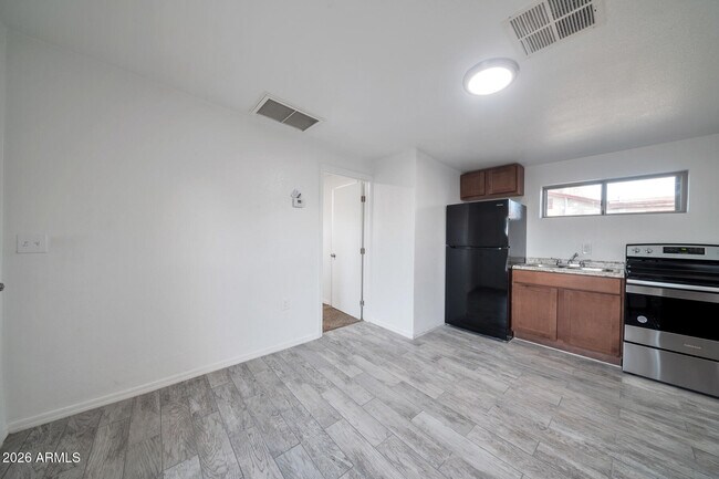 Foto del edificio - 1108 S 33rd Ave