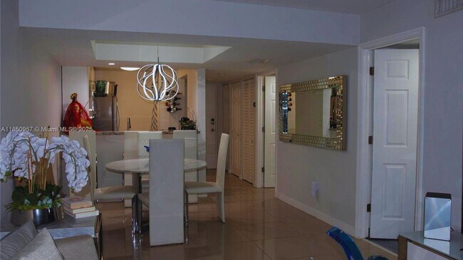 Foto del edificio - 8004 SW 149th Ave