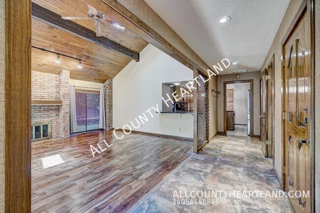 Foto del edificio - 10408 Casa Linda