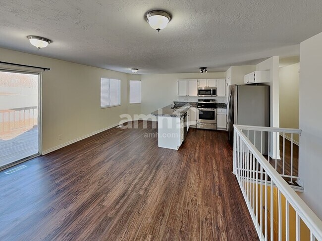 Foto del edificio - 8384 S Etude Dr