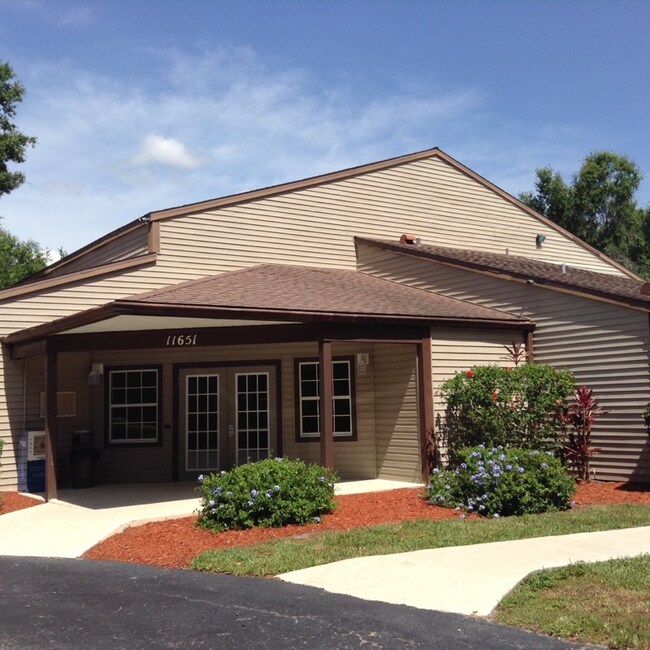 Building Photo - 11606 Baywood Meadows Dr