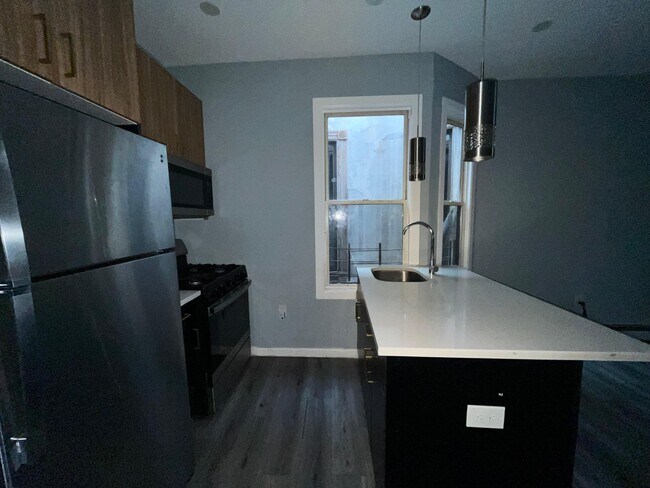 Foto del edificio - 485 Mercer St