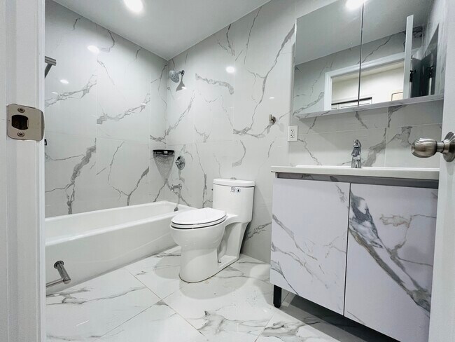 Foto del edificio - 3956 58th St