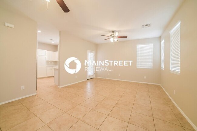 Building Photo - 3 Bedroom Pet-Friendly Home in TOLLESON, AZ with Main Street Renewal