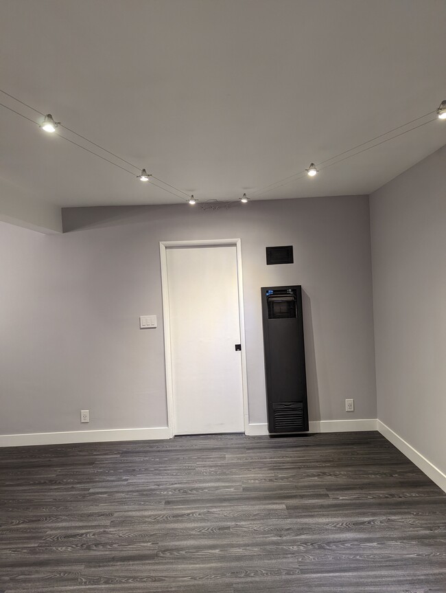 Foto del edificio - 1238 Barry Ave