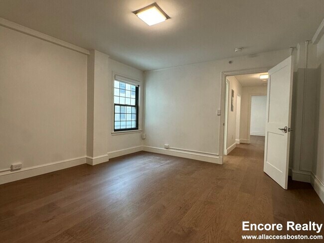 Foto del edificio - 1200 Massachusetts Ave