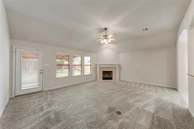 Building Photo - 2815 Madison Dr