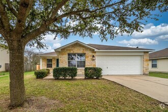 Building Photo - 2108 Boyer Dr