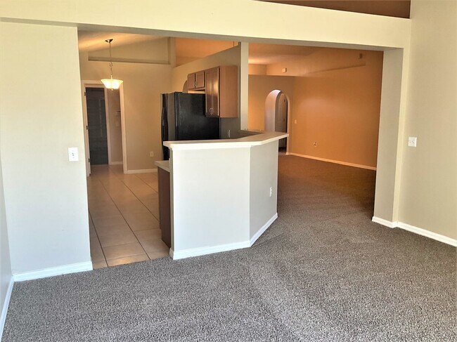 Building Photo - 2915 Ariel Ave
