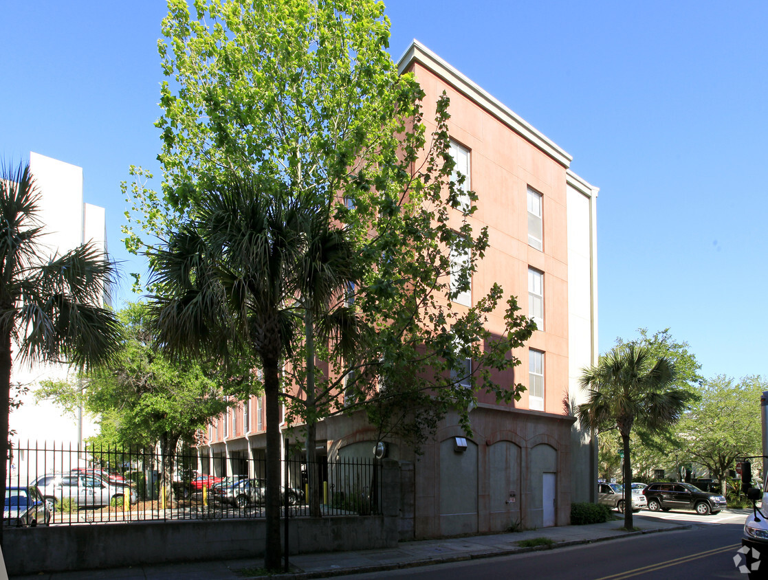 Building Photo - The Canterbury House