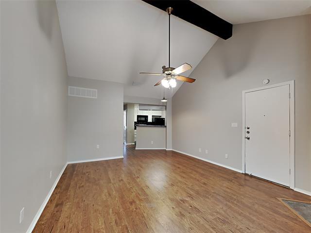 Foto del edificio - 13217 Emily Rd