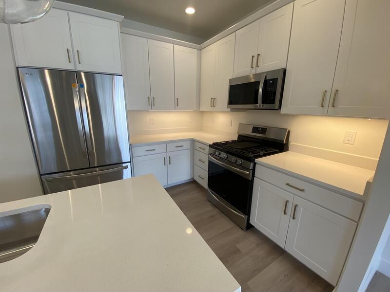 Primary Photo - 531 N Hawks Rise Ln