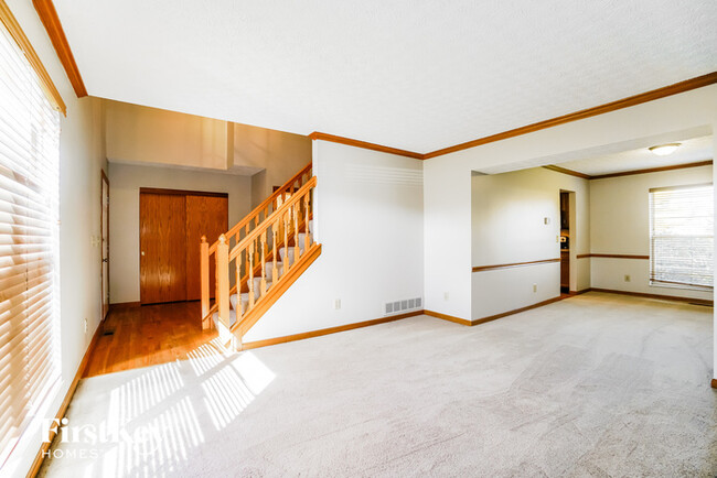 Building Photo - 2688 Hoover Crossing Way