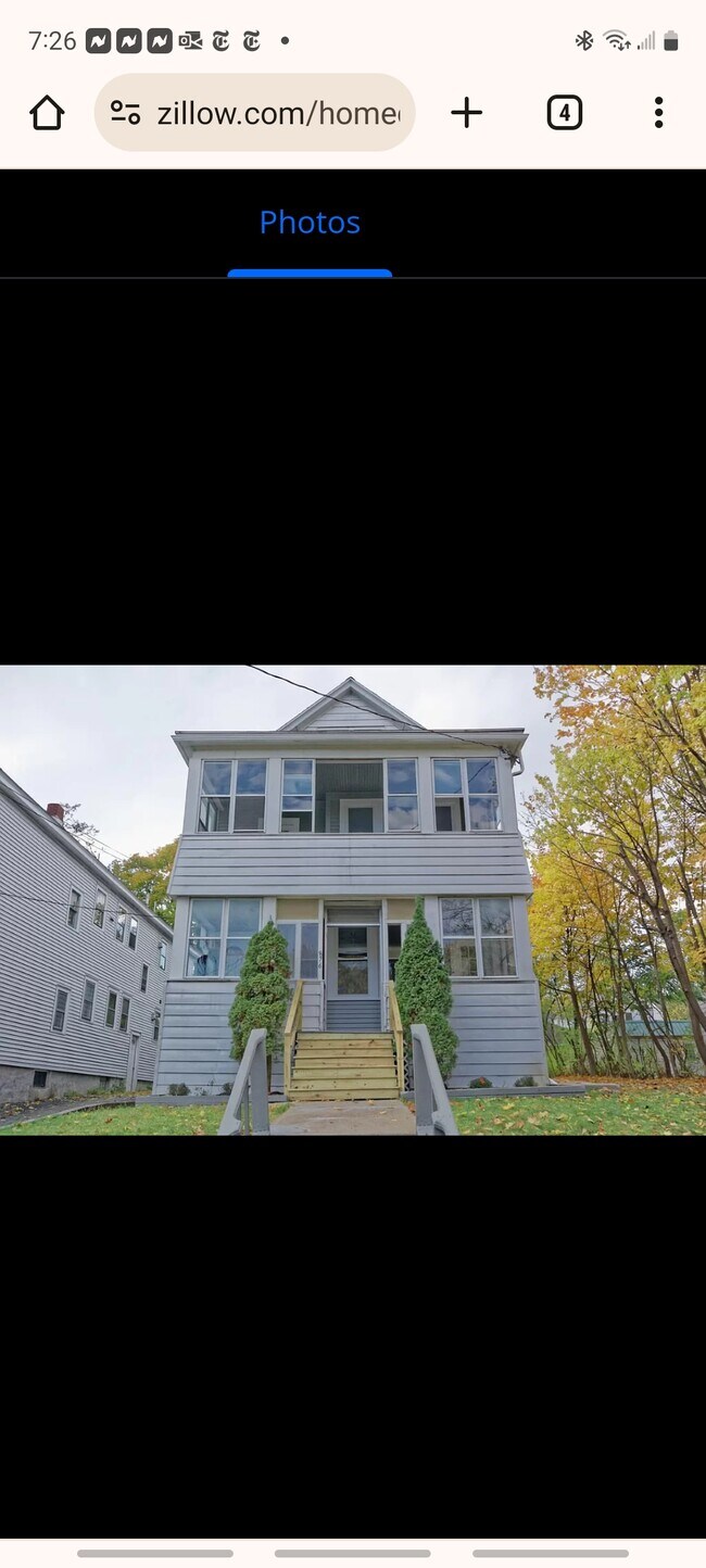 Foto del edificio - 876 Warren St