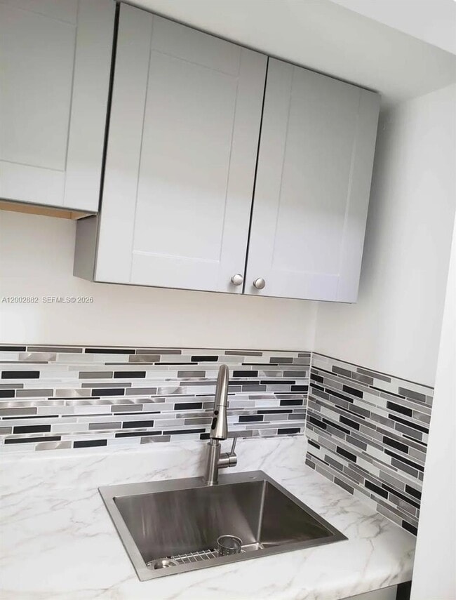 Building Photo - 12312 SW 20th Terrace