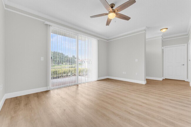 Foto del edificio - 2032 Alta Meadows Ln